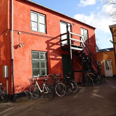 Charming Red Courtyard Apartment Kodaň Exteriér fotografie